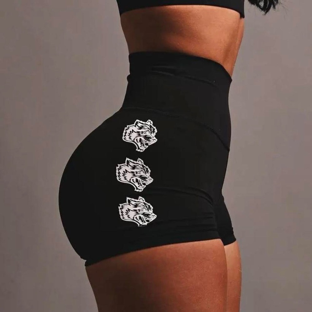 WOLVES FOREVER EVERSON SEAMLESS "SIERRA" SHORTS IN BLACK